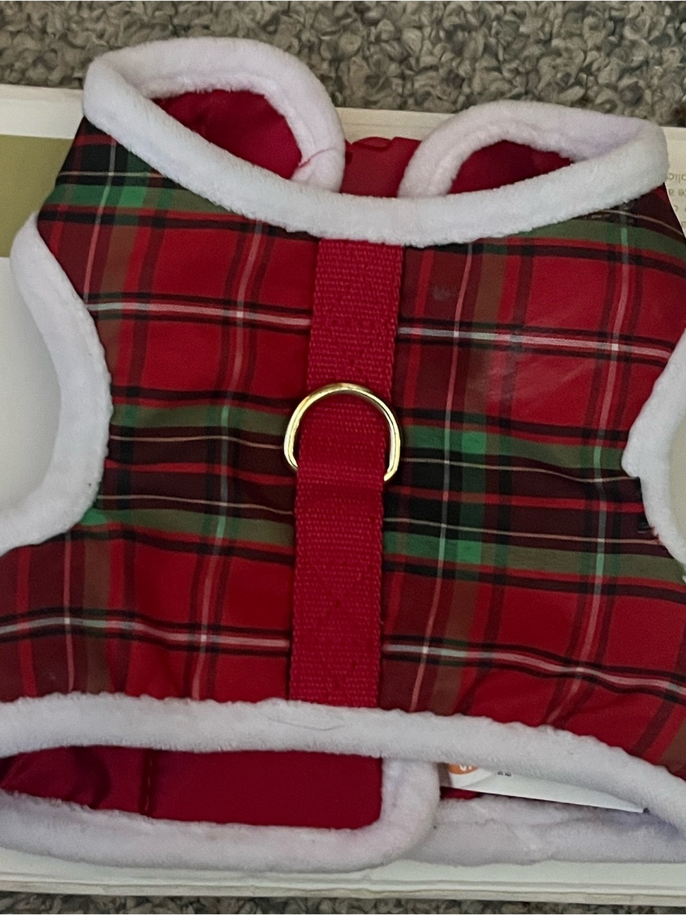 SimplyDog Red and White warm harness is reversible. Fits a dog that’s 7 pounds.